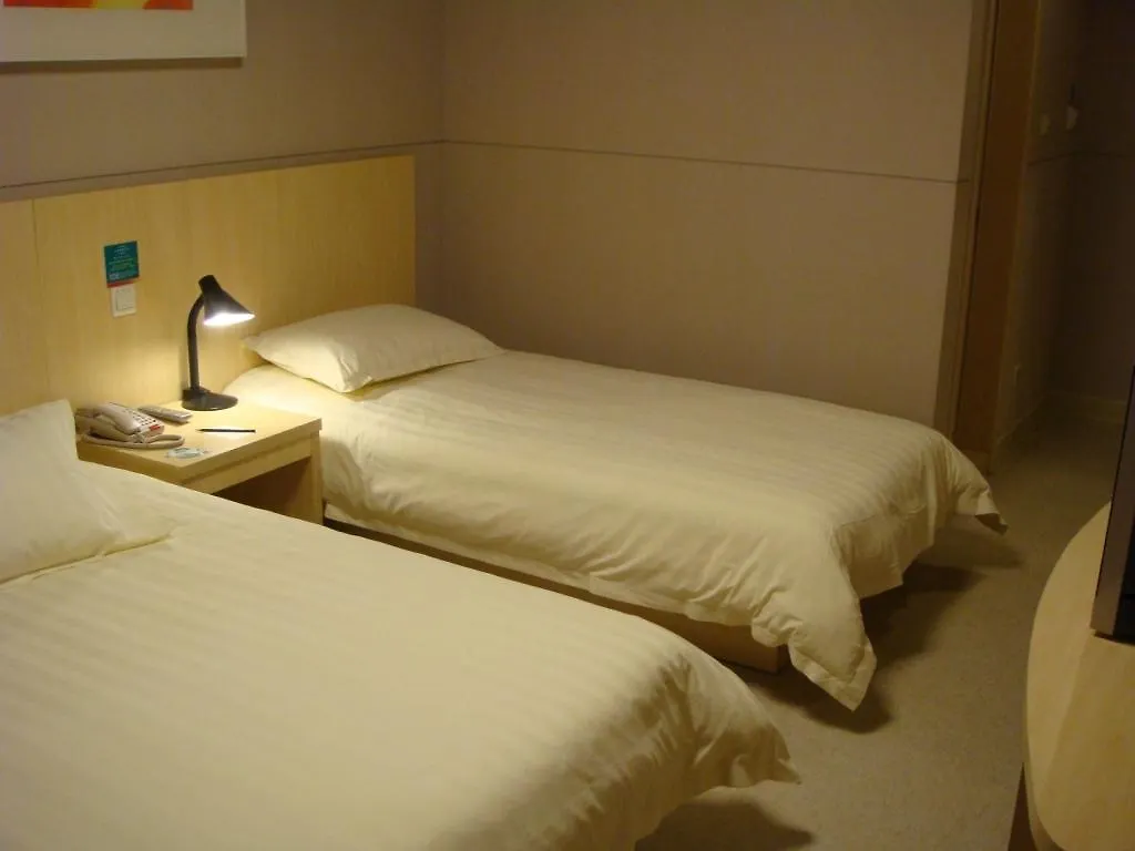 Jinjiang Inn - Shanghai Changning 3*,